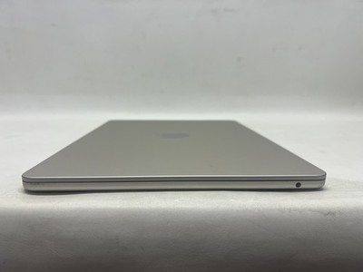 2022 Apple MacBook Air 13