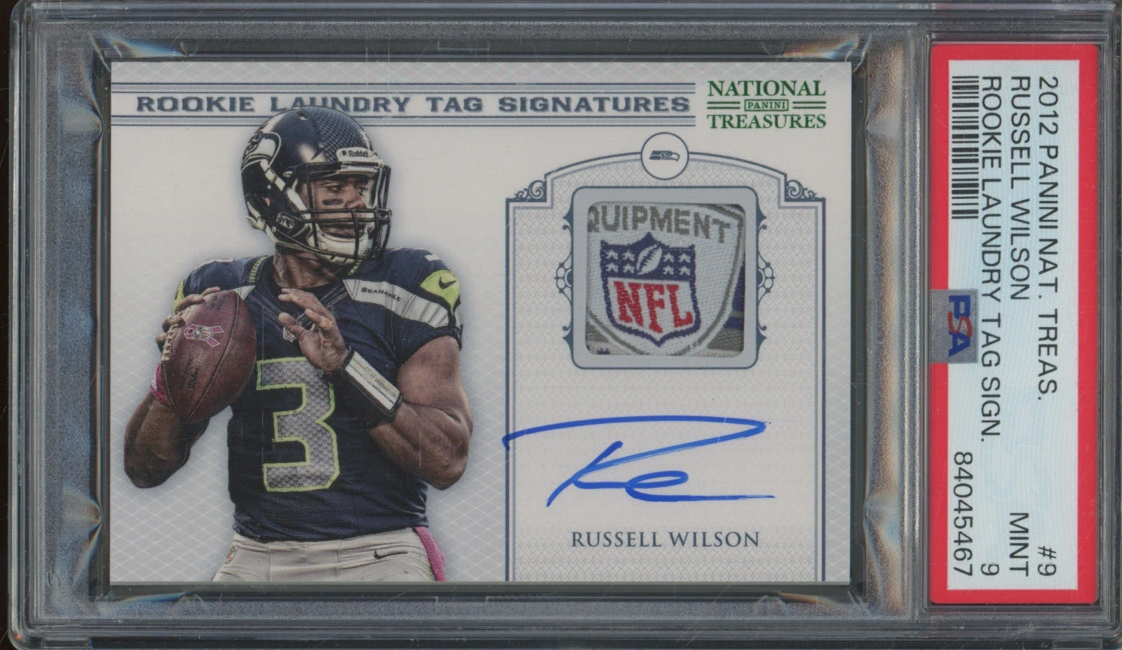Russell Wilson Panini National Treasures Rookie Laundry Tag Signature #9 Base