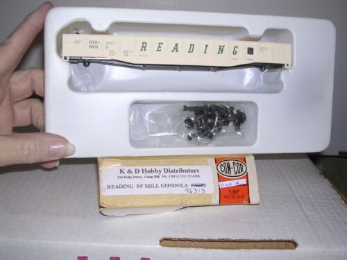 Con-Cor HO Kit #0001-001049 00929 001009 60' MHC & 2 72' PA68 Cars