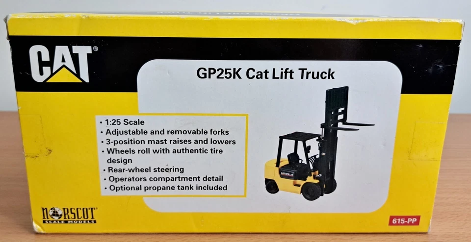Norscott 1:25 Scale CAT Lift Truck with Pallet GP25K JJ Keller - Image 4 of 4
