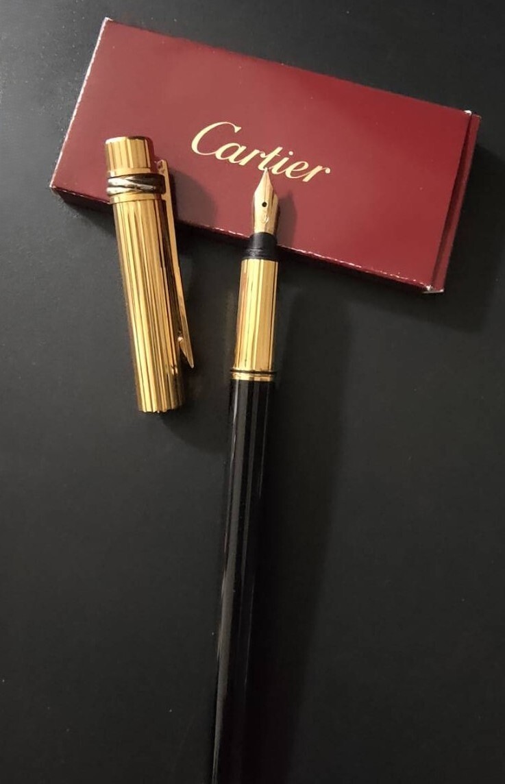 vintage Cartier Trinity fountain pen Gold nib XF 18K 750  display picture 3
