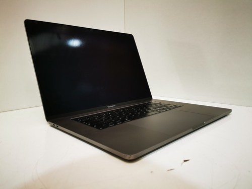 Apple MacBook Pro 2018 (A1990) 15" - Intel i7 / 32GB RAM / 256GB SSD / Sequoia - Picture 7 of 13