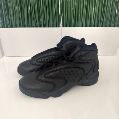 Nie Jordan Pro Strong NBY Mens Basketball Shoes Black CW0907-001 Size 6