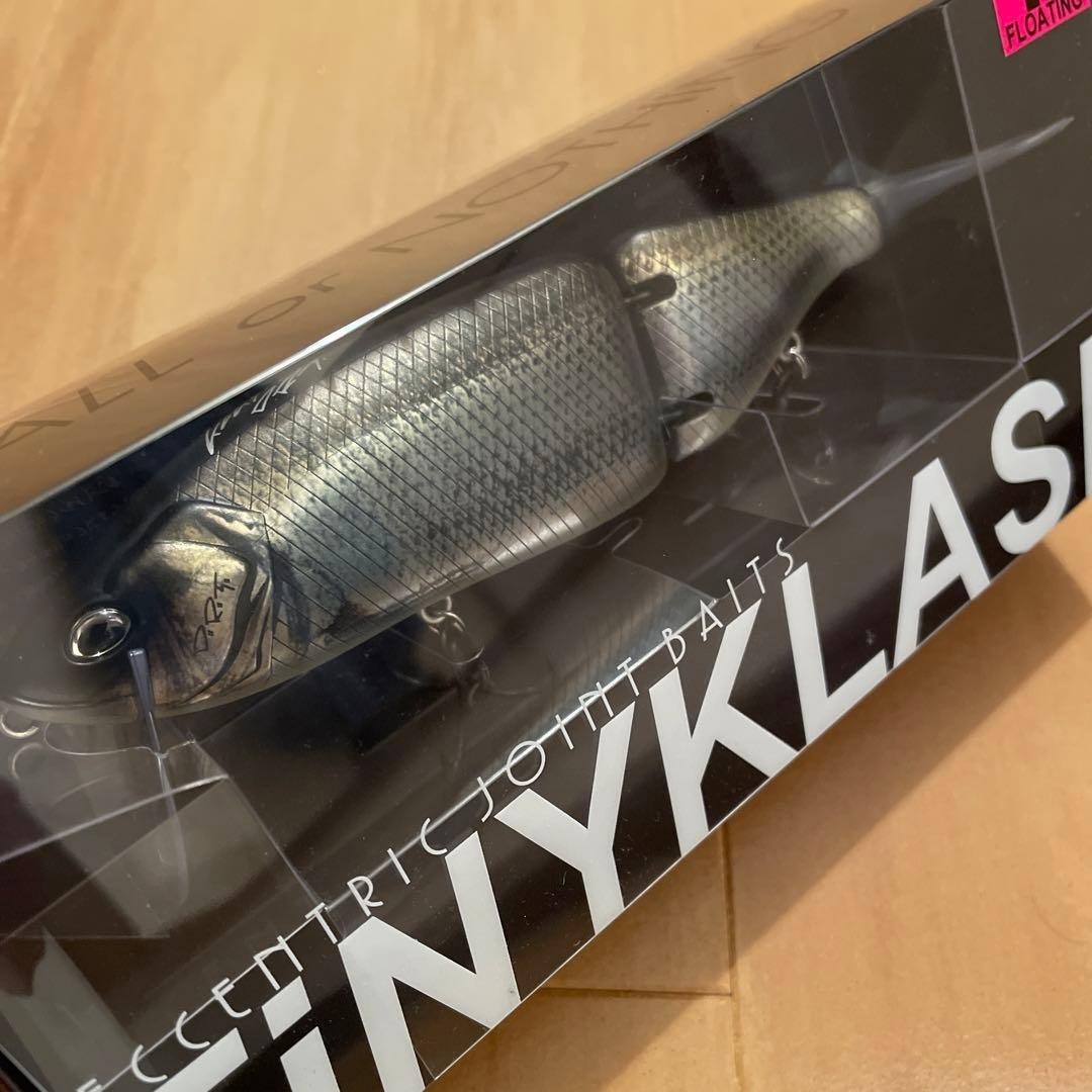 DRT TINY KLASH UGUI SILVER Color 2oz Big Swimbait Low Float NEW