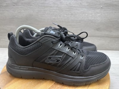 Men 10  Skechers Light Weight Sneaker Memory Foam
