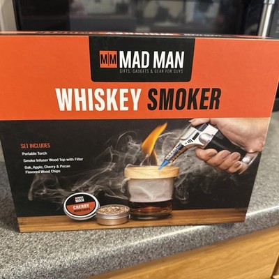 Whiskey Smoker Kit 8 Torch Smoke Infuser Wood Filter Scoop Cleaning Tool 4 Chips