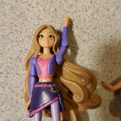 The main 6 using, Art Nouveau Rapunzel by Azaleas Dolls. Question in the  description. : r/winxclub