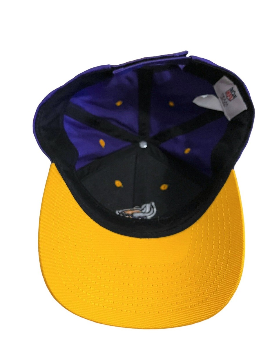 NFL Team Apparel Minnesota Vikings Embroidered Strapback Hat Cap Minnesota Vikings 47 Brand Hat Cap Black Strapback NFL  main image 4