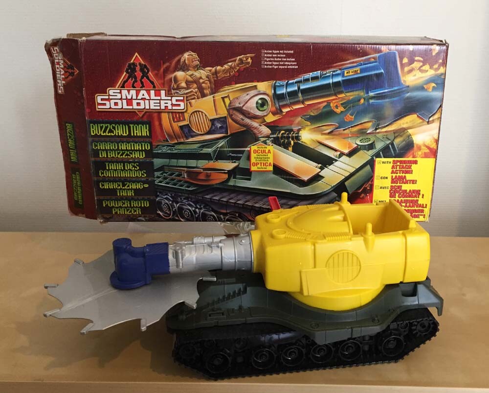 Small Soldiers BUZZSAW TANK Ocula Complete Kenner 1998 Box +