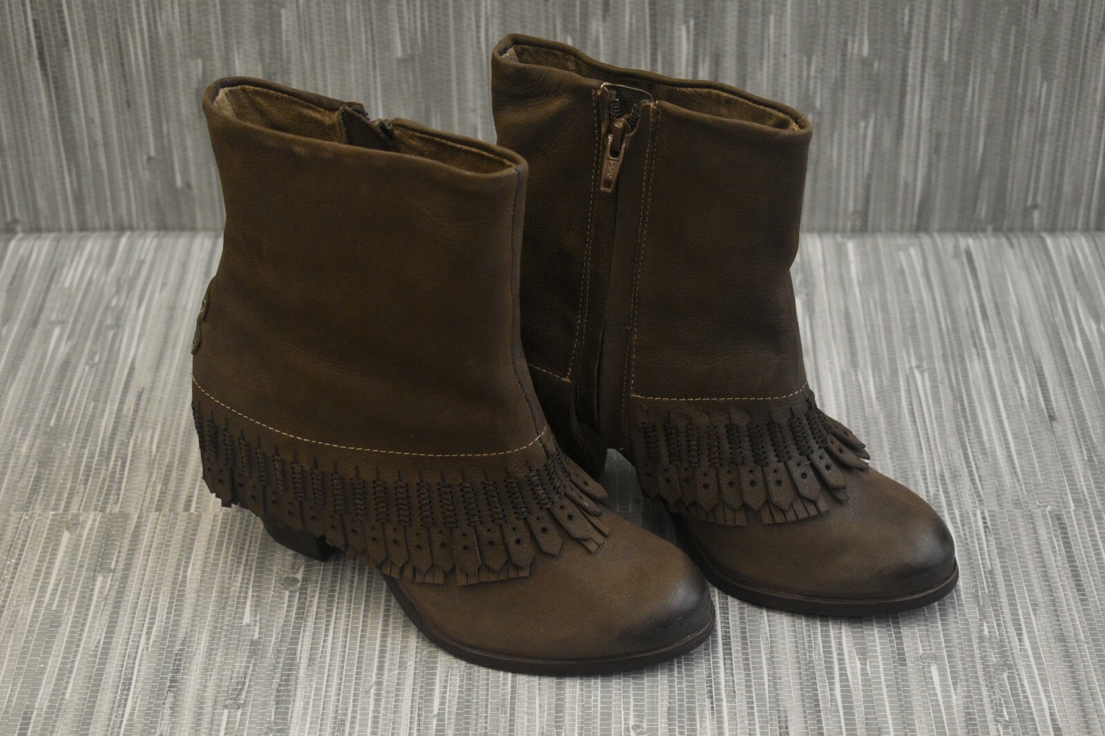 clarks nikki tea ankle boot