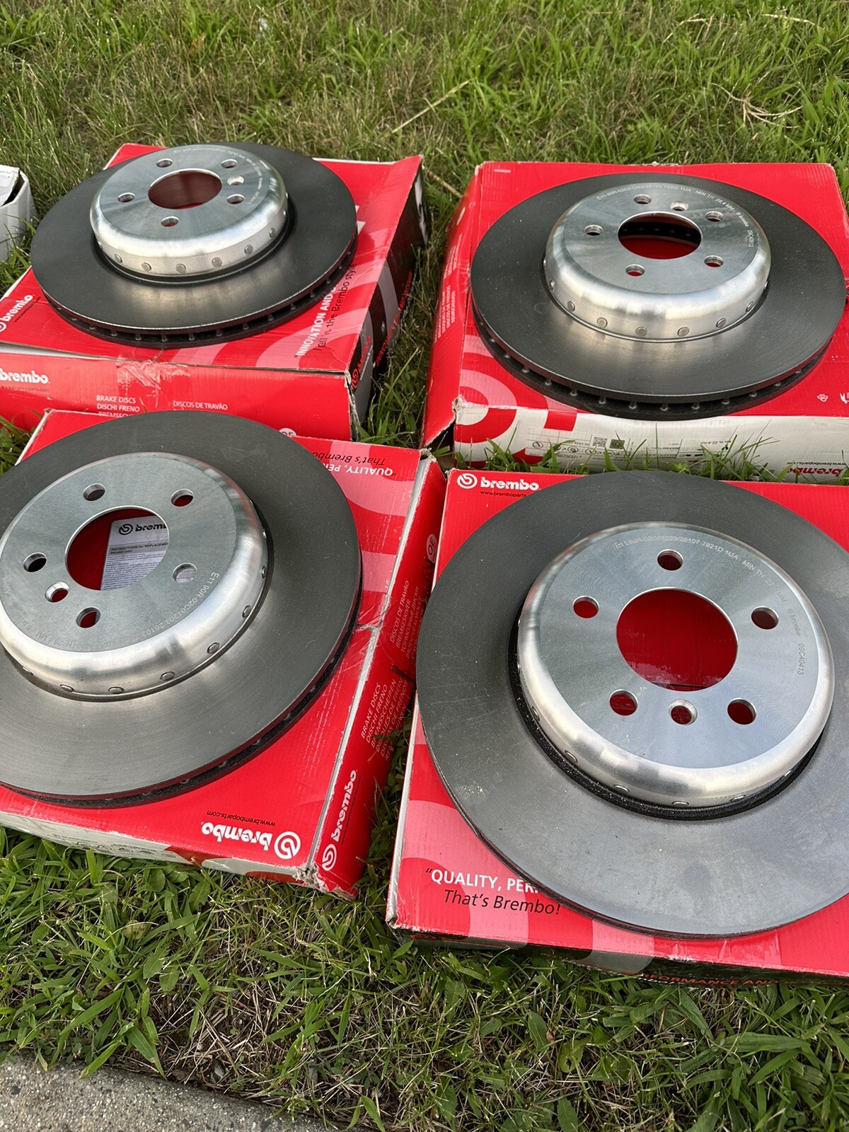 BMW OEM 5 Series F10 Brembo Rear Front Brake Kit Pads Calipers Rotors