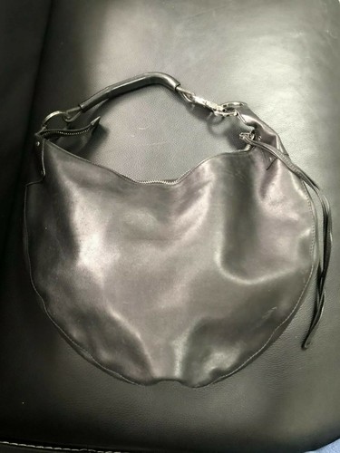AUTHENTIC GUCCI HALF MOON BLACK LEATHER SHOULDER BAG | eBay