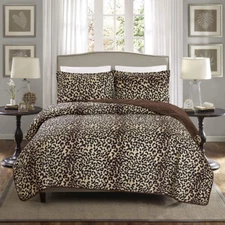 3-Piece Fine Animal Print Oversize (118" X 95") Quilt Set, Bedspread Coverlet Ca