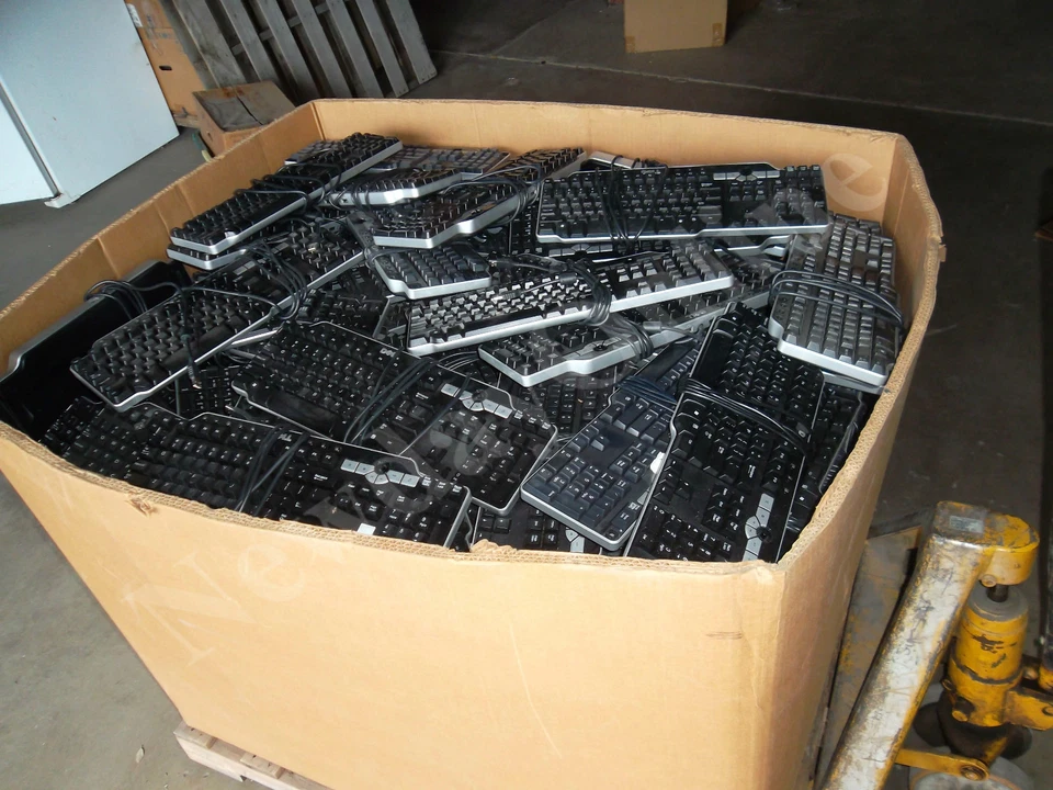 Dell USB Enhanced Multimedia Keyboard Black TH836 N6250 DJ425 SK-8135 in GAYLORD - Image 3 of 4