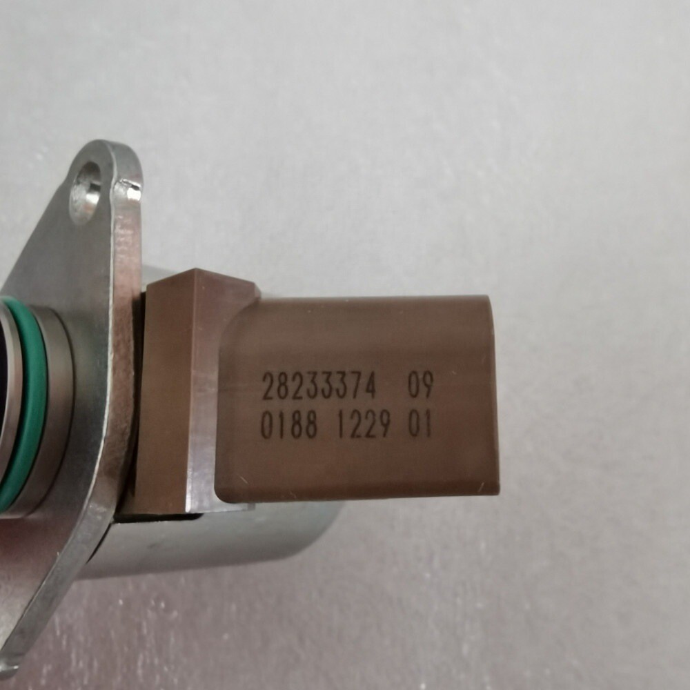 Fuel Regulator Control Valve 28233374 For Delphi Hyundai Mercedes  