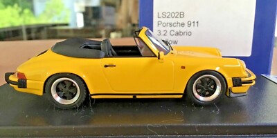 ミニカー LookSmart PORSCHE 911 Cabrio 1/43 Looksmart PORSCHE 911 yellow, cabrio , LS 202 B, mint