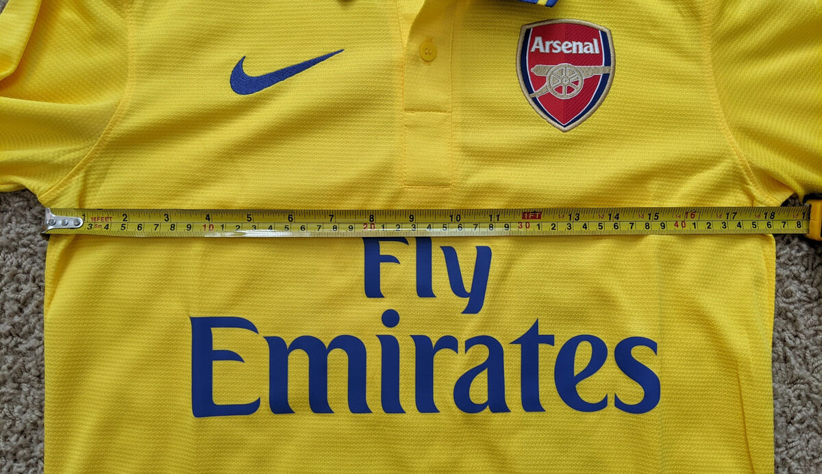 Arsenal 13/14 Away kit/jersey Wilshere #10 men's S - 2013/14 Arsenal 13/14 Away kit/jersey Wilshere #10 men's S - 2013/14