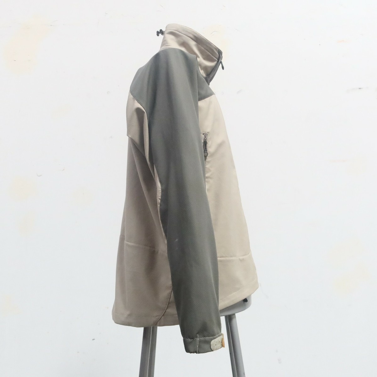 Vintage Patagonia Unisex White Smoke Jacket Mens Size L 83720 2003