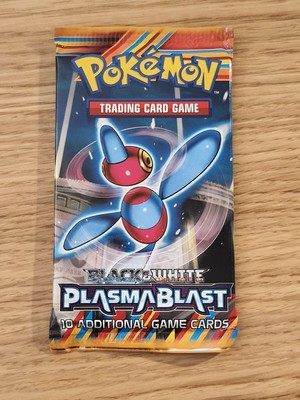 Pokémon Black and White Plasma Blast booster pack sealed mint - Porygon 3