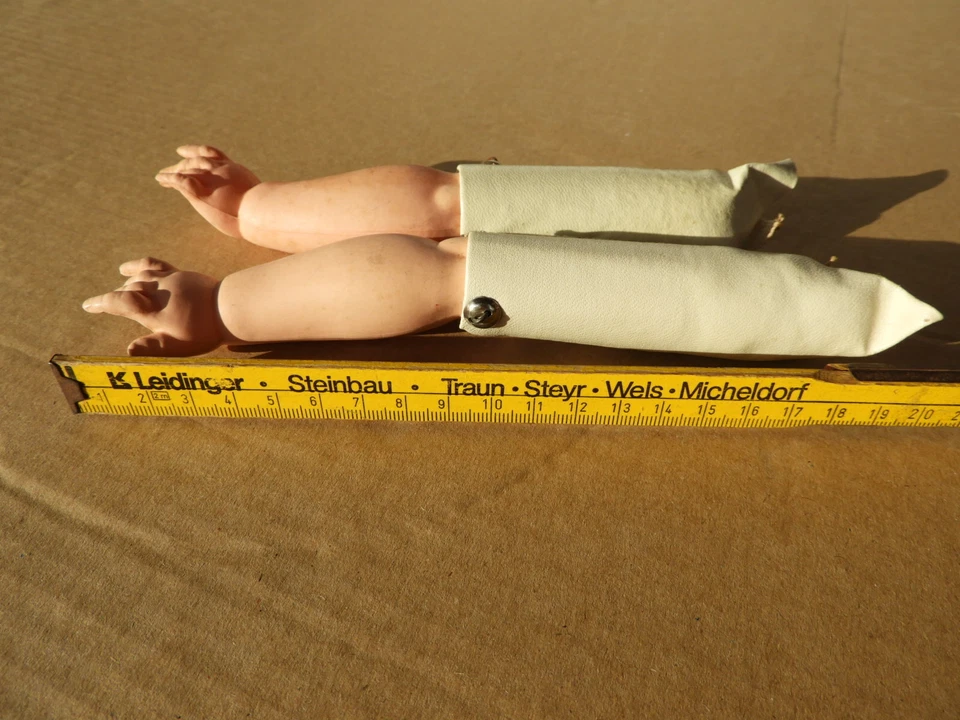 c1930-50 SCHILDKRÖT Paar 18cm ARME Arm Hände Hand ZELLULOID SCHILDKRÖTPUPPE ZA28 - Bild 2 von 4