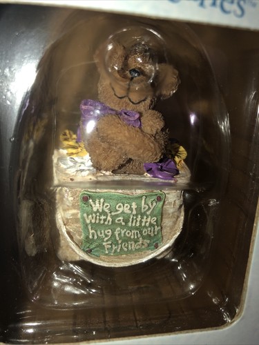 Boyds Basketbearies Huggsie We Get By With A Little Hug From Our Friends 24704 - Picture 4 of 7