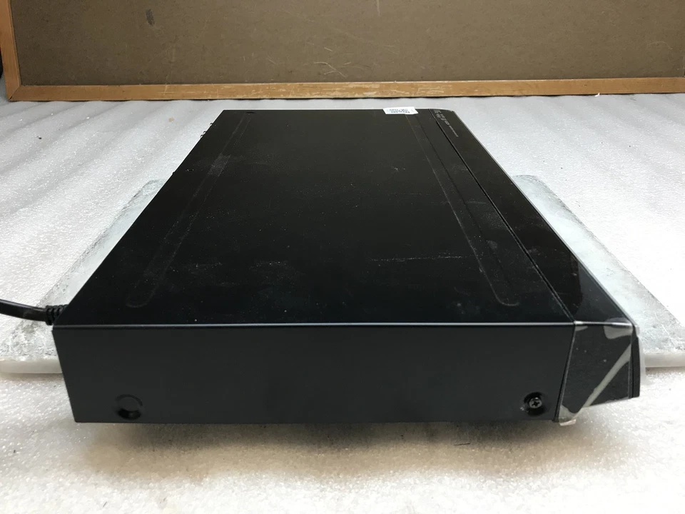 Toshiba DR430KU DVD Video Recorder & Player HDMI 1080p No Remote Tested - Image 4 of 4