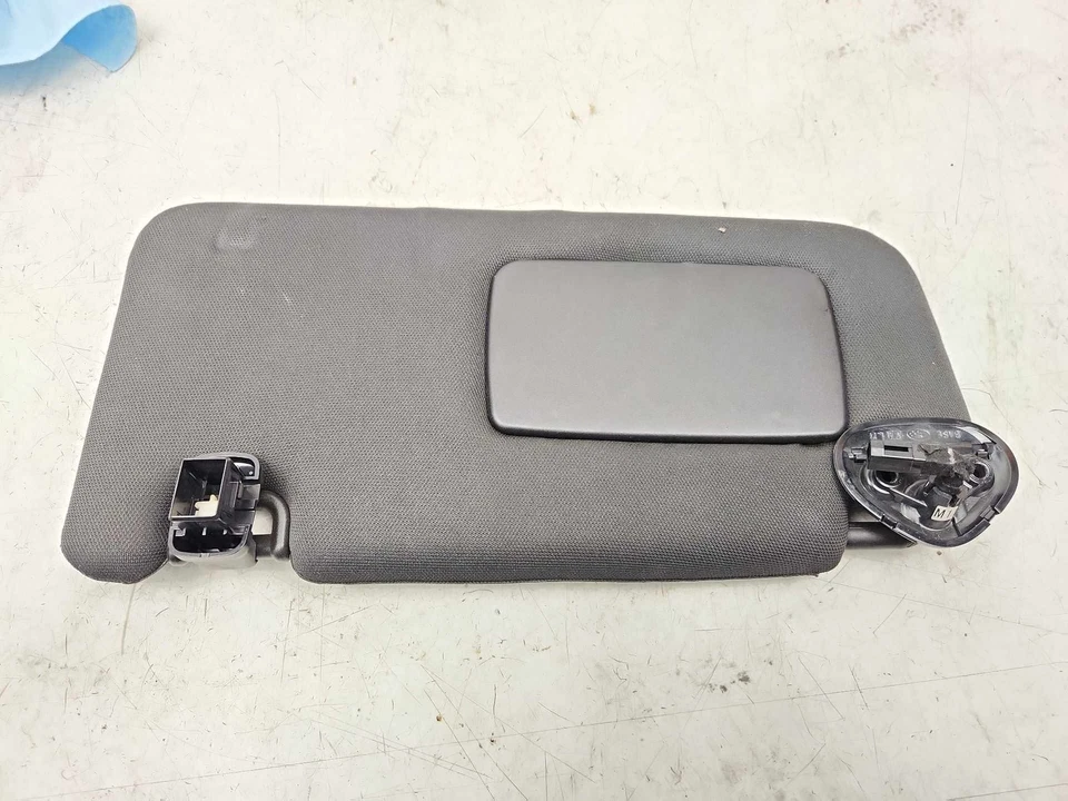 Subaru WRX 2015-21 parasol lateral del conductor sin vista OEM 92011VA230JC Foto 2 de 4