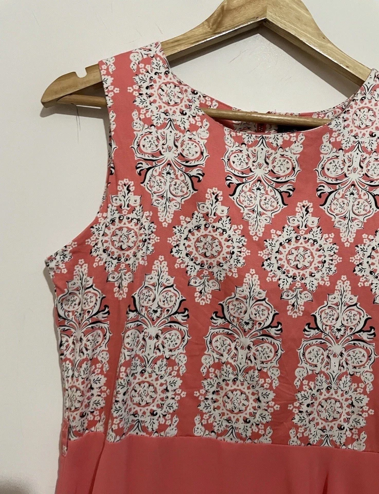 Caroline Morgan Size 12 Women’s Fit & Flare Floral Dress Sleeveless Zip Casual - image 4 of 4