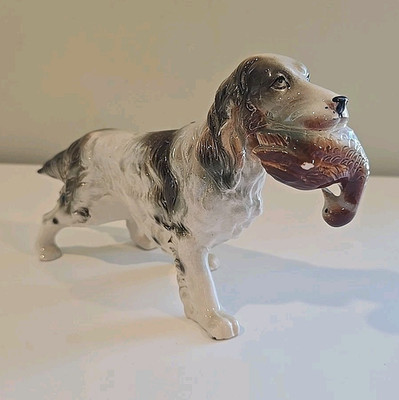 VTG English Hunting Springer Cocker Spaniel Dog Figurine Duck Porcelain Ceramic 