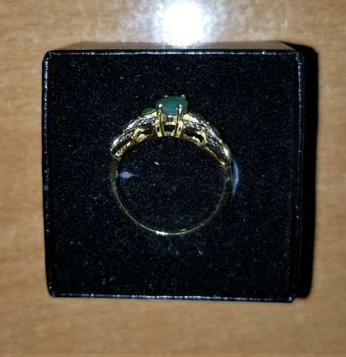BEAUTIFUL DESIGNER GOLD/SILVER RING WITH EMERALDS & DIAMONDS - PERFECT GIFT IDEA - Picture 7 of 7