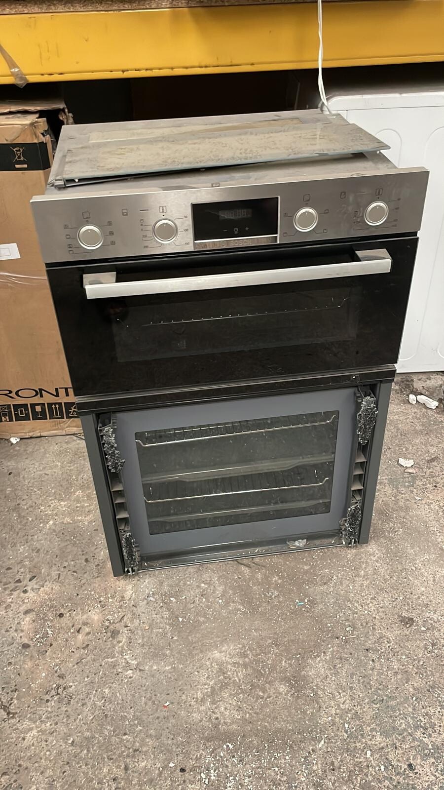 Bosch MBS533BS0B 594mm Electric Double Oven Grelly UK