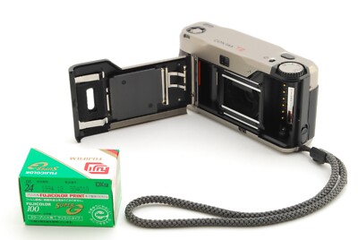 ⏯️[MINT w/Box,Case,Strap] Contax T2 Titan Silver Point & Shoot