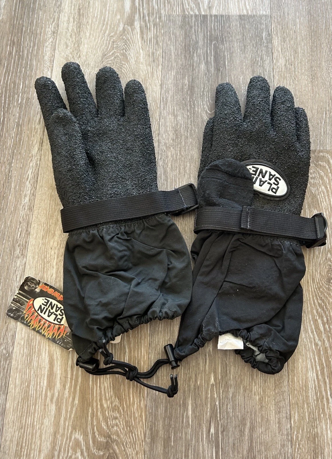 NEW PLAIN SANE 90’S SNOW GOLF WAKE SKATEBOARD SURF MX SNOWBOARD GLOVES SMALL