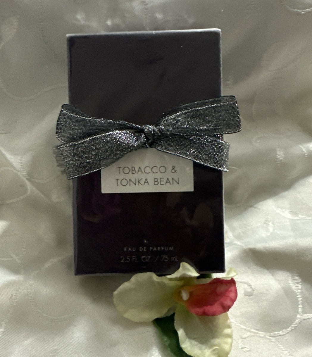 BANANA REPUBLIC TOBACCO & TONKA BEAN ED PERFUME 2.5 FL. OZ + BEAUTY GIFTS  SEALED