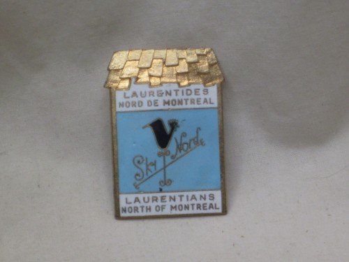 vintage LAURENTIDES NORD DE MONTREAL Sky Nord LAURENTIANS NORTH enamel pin - Picture 6 of 6