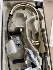 Delta 19802Z-CZ-DST Lenta SingleHandle Pull-Down Kitchen Faucet Champagne Bronze