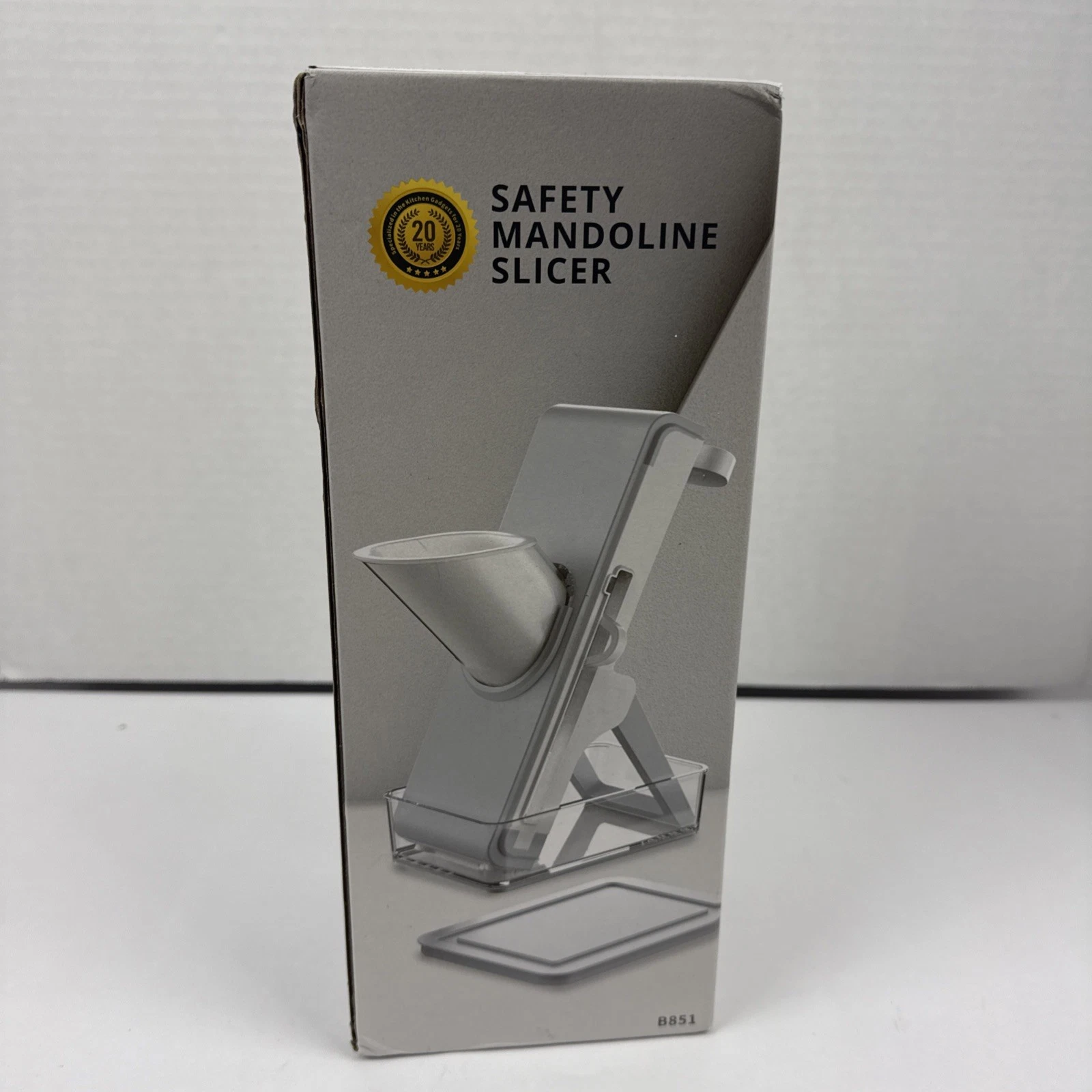 Nice New LaCyan Brand Safety Mandolin Slicer for Vegetables and Fruit
Opens in a new window or tab