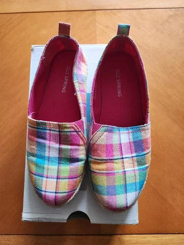 Call It Spring Slip On Shoes Size 3
