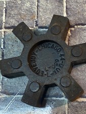 One LoveJoy 44-001-T  coupling Spider