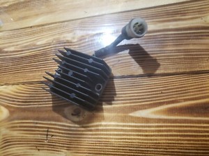 Yamaha Moto 4 350 Oem Regulator Rectifier Ebay
