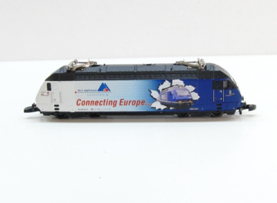 Märklin mini-club Z 88464 E-Lok Re465 001-6, BLS, Licht, TOP in