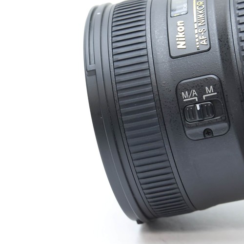 Nikon AF-S NIKKOR 18-35mm f/3.5-4.5G ED #270 - Bild 7 von 12