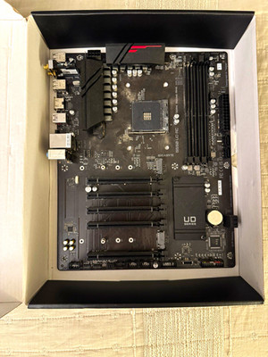 GIGABYTE B550 UD AC ATX AM4 DDR4 Gaming Motherboard HDMI M.2 PCIe/Dell MoBo