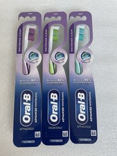 Oral-B Advance Whitening Clean Manual Toothbrush Soft 3 Pack Brand New