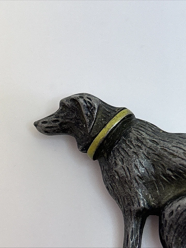 POOPING DOG 胸针 白镴 拉布拉多 实验室别针 奇怪 新奇兽医 宠物勺 珠宝 O4 — 第 2/4 张图片