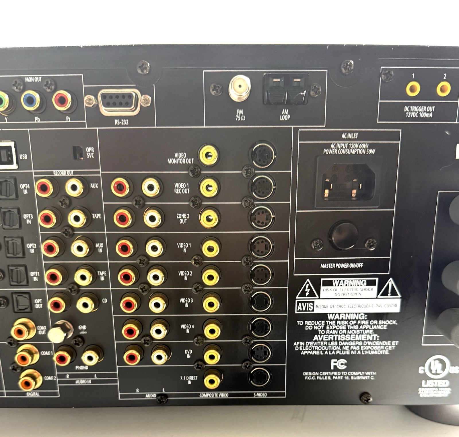 Outlaw 990 7.1 Channel Preamp Processor with DVI to HDMI adaptors