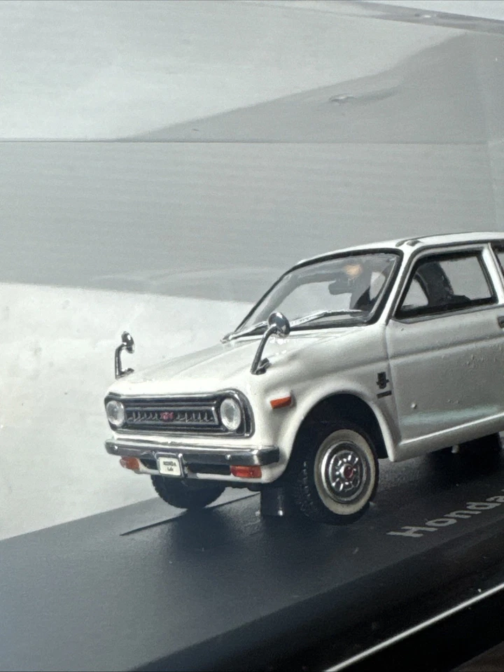 Atlas Hachette 1/43 🇫🇷 Honda Life 1972 ~ Metal Détailler - Photo 2/4