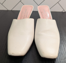 Pre-Owned Couture Donald J. Pliner Square Toe White Leather Slides without box