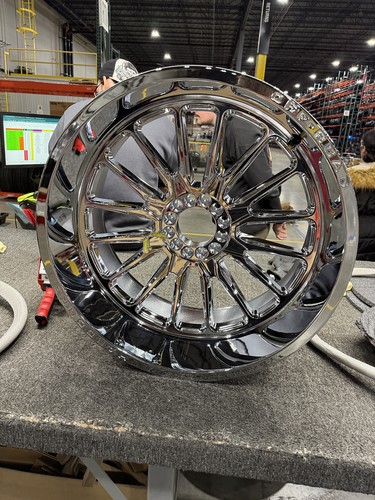 Blemished Single 24x12 Chrome Wheel Hardcore Offroad HC24 Brandon 6x135 6x5.5...