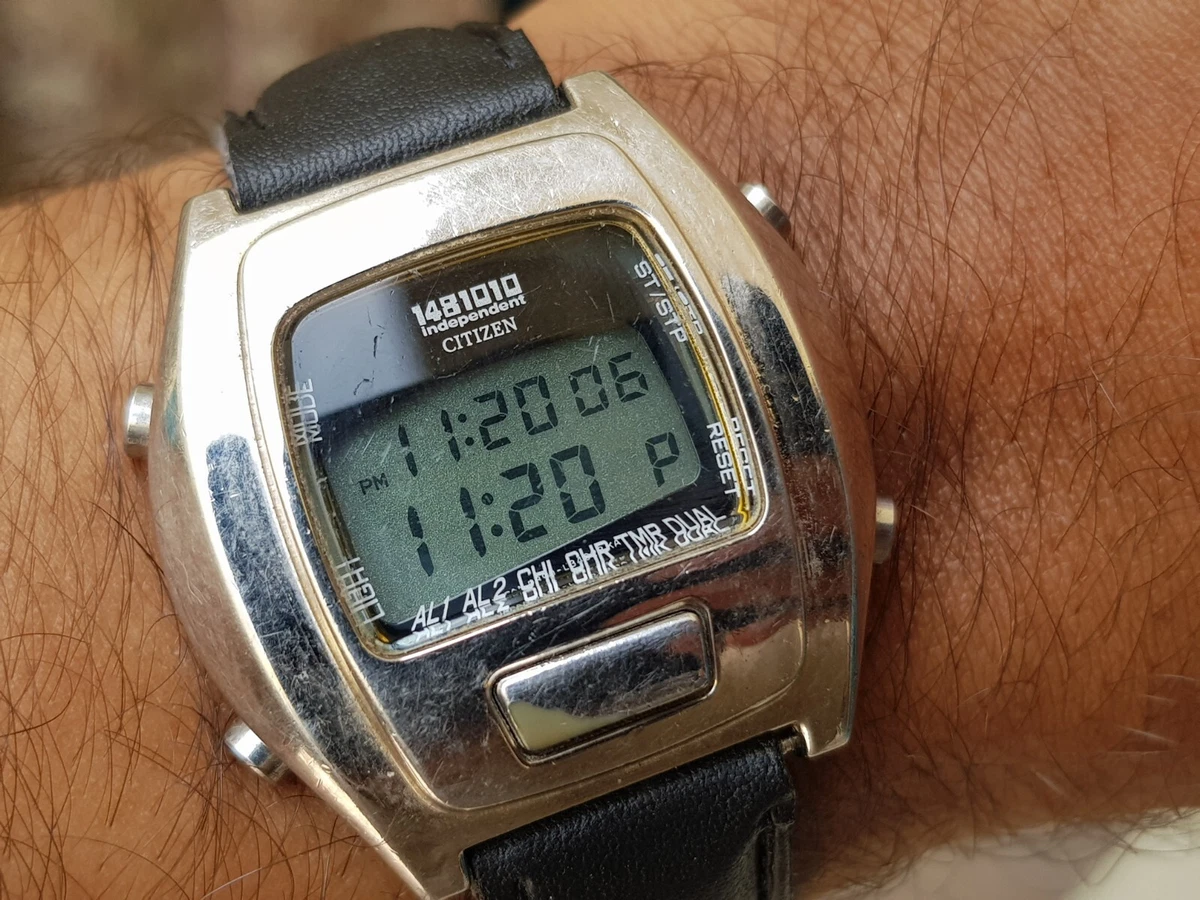 First digital store wrist watch
